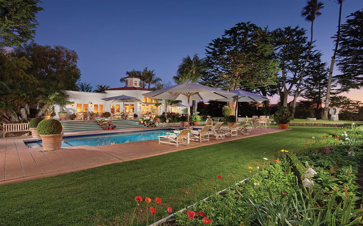 LA CASA PACIFICA OCEANFRONT ESTATE California Luxury Homes