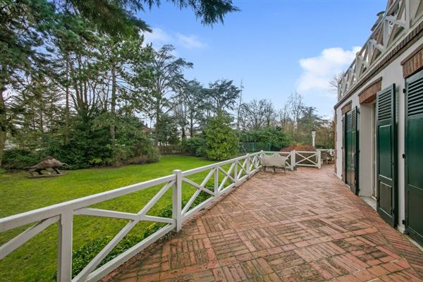 美丽的租期房产 luxury real estate