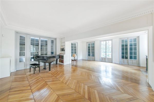 美丽的租期房产 luxury properties