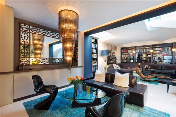 PRIVATE MANSION IN PARIS | France Luxury Homes | Mansions For Sale | Luxury Portfolio