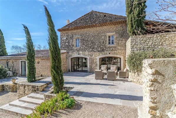 MAGNIFICENT 18TH CENTURY PROPERTY | France Luxury Homes | Mansions For ...