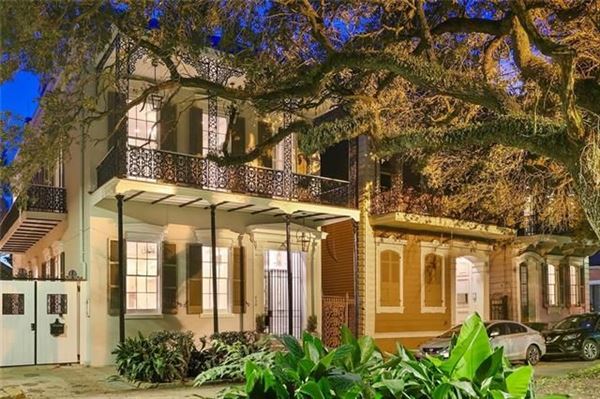 一楼公寓的翻新和修复 luxury homes