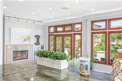 Luxury properties 当代地中海名作