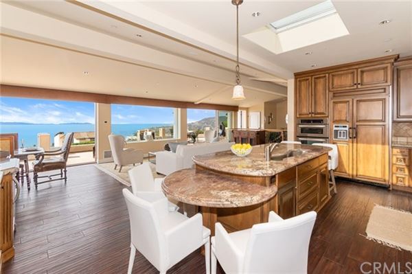 Custom Home With Captivating Views California Luxury Homes Mansions For Sale Luxury Portfolio