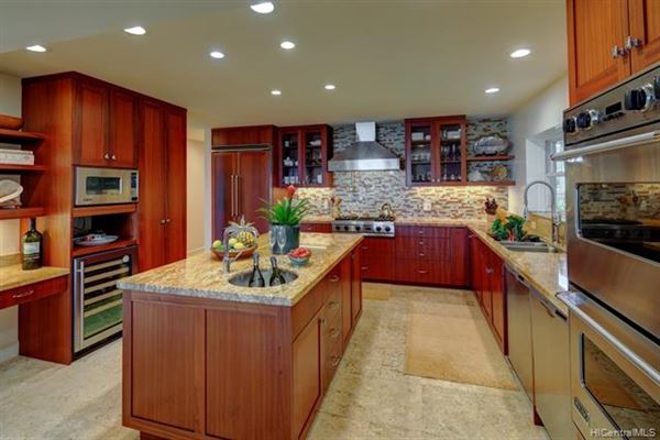 Luxury properties 非常特殊的财产