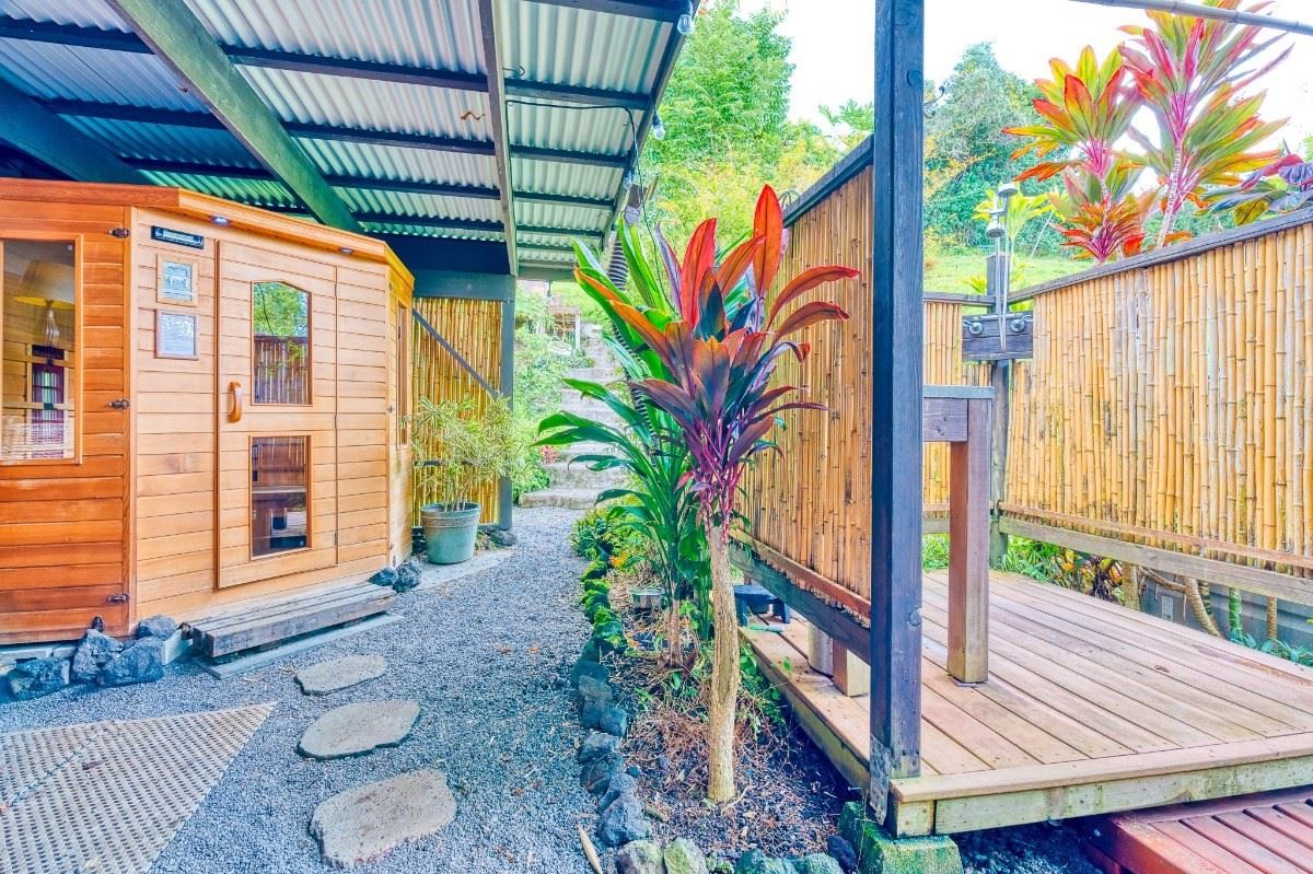 7.5 ACRES ORGANIC FARM TROPICAL OASIS ON THE BIG ISLAND WITH MULTIPLE