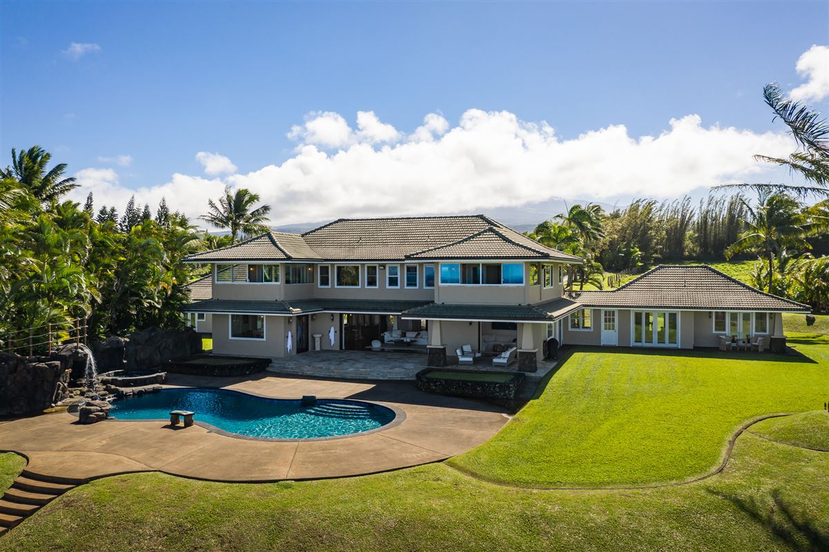 MAUI OCEANFRONT 73-ACRE ESTATE | Hawaii Luxury Homes | Mansions For ...