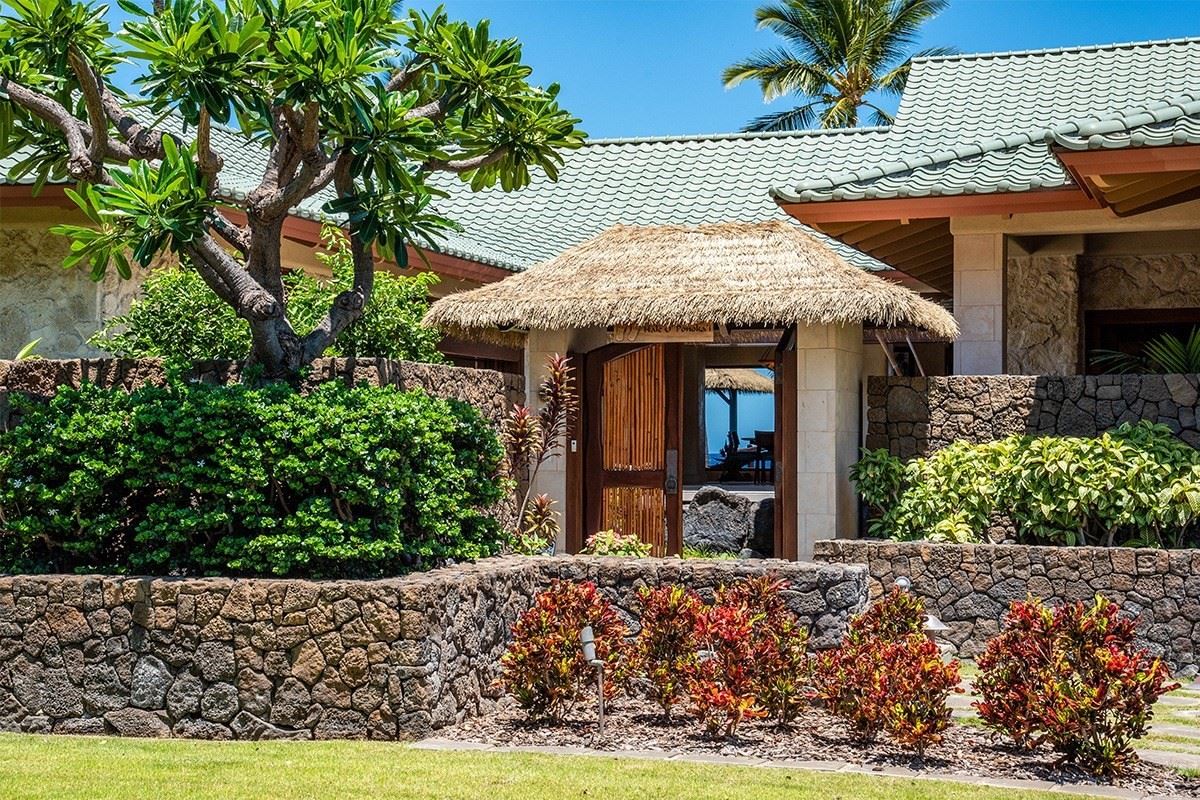 PUAKO OCEANFRONT ESTATE Hawaii Luxury Homes Mansions For Sale