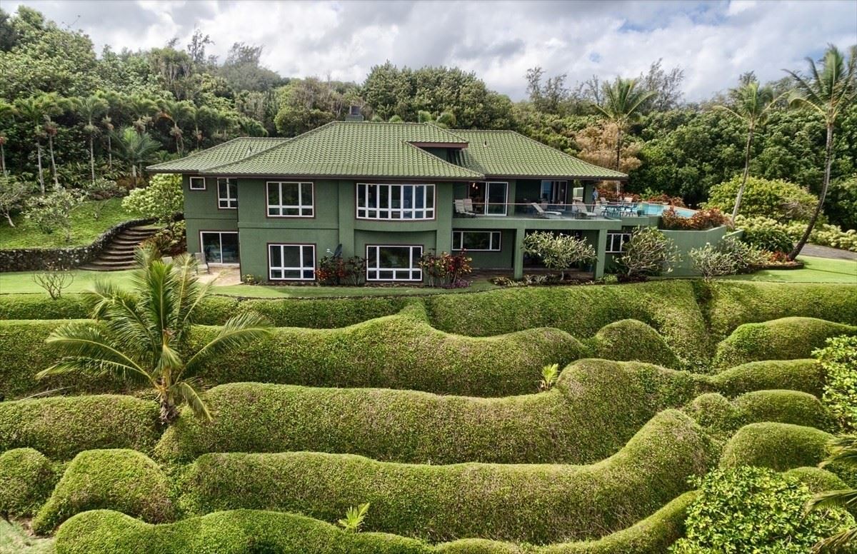 MORE THAN 21 ACRE ESTATE ON THE NORTH SHORE OF KAUAI Hawaii Luxury