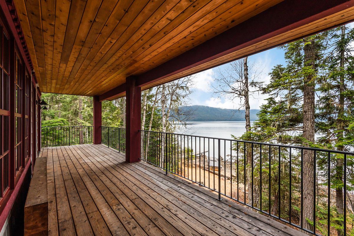 CUSTOM HOME ON PRIEST LAKE Idaho Luxury Homes Mansions For Sale