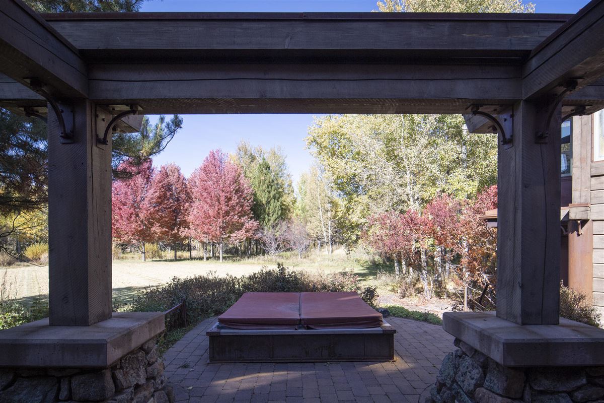 homes for sale by owner in hailey idaho