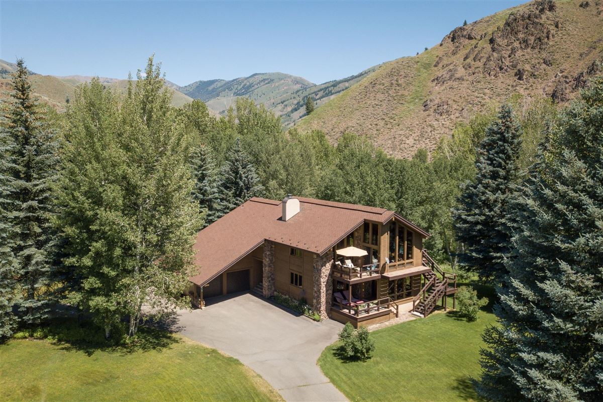 RARE RIVERSIDE HULEN PROPERTY Idaho Luxury Homes Mansions For Sale