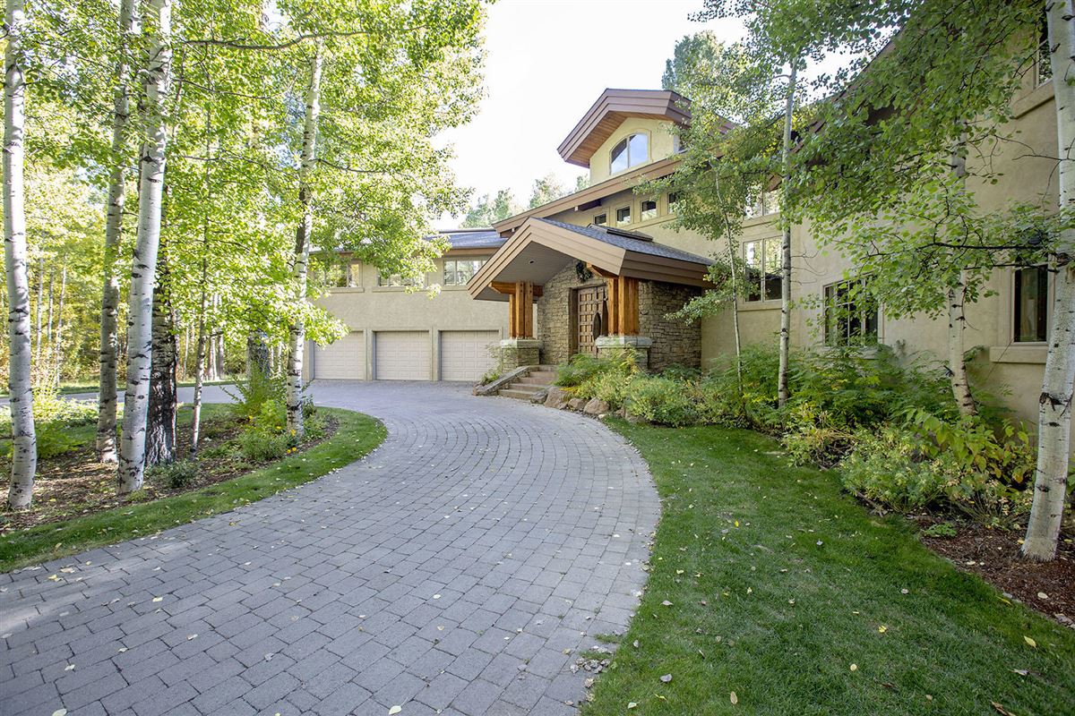SUN VALLEY LIVING AT ITS BEST Idaho Luxury Homes Mansions For Sale