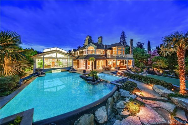 ONE OF LAKE SAMMAMISH'S MOST ICONIC ESTATES | Washington ...