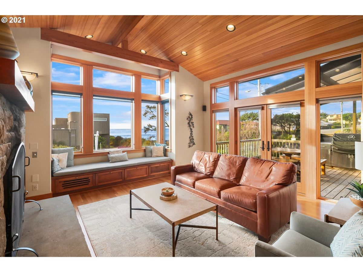 OREGON COAST OCEAN VIEW HOME Oregon Luxury Homes Mansions For Sale Luxury Portfolio