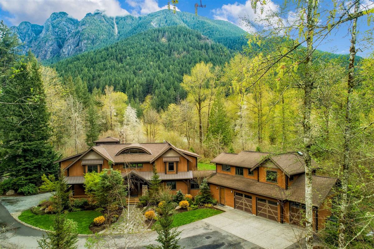 MT SI LOGE Washington Luxury Homes Mansions For Sale Luxury Portfolio