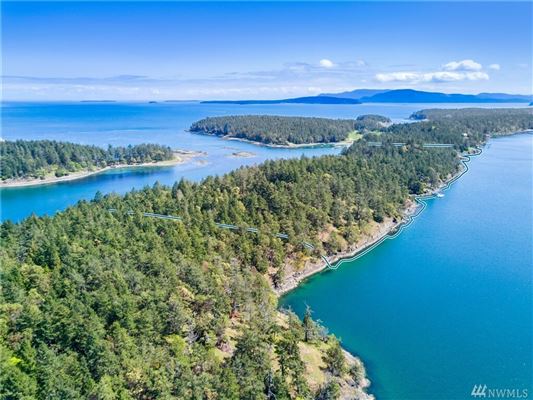 WATERFRONT SANCTUARY ON STUART ISLAND | Washington Luxury Homes ...