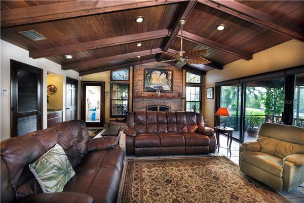 Luxury real estate 独一无二的遗产海滨酒店