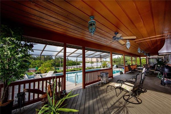 Luxury properties 独一无二的遗产海滨酒店