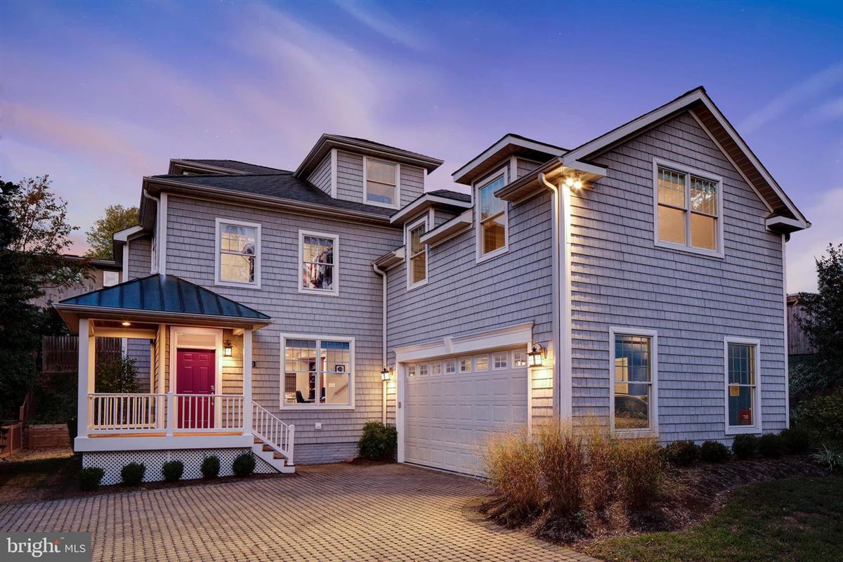 UPGRADED CUSTOM HOME IN WEST ANNAPOLIS Maryland Luxury Homes