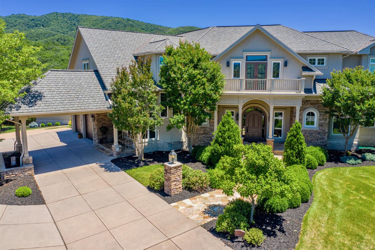  Virginia Luxury Homes Mansions For Sale Luxury Portfolio