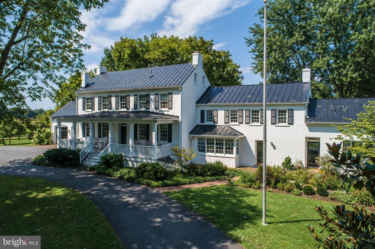 GREENLAND FARM HISTORIC 12PLUS ACRE ESTATE Virginia Luxury Homes