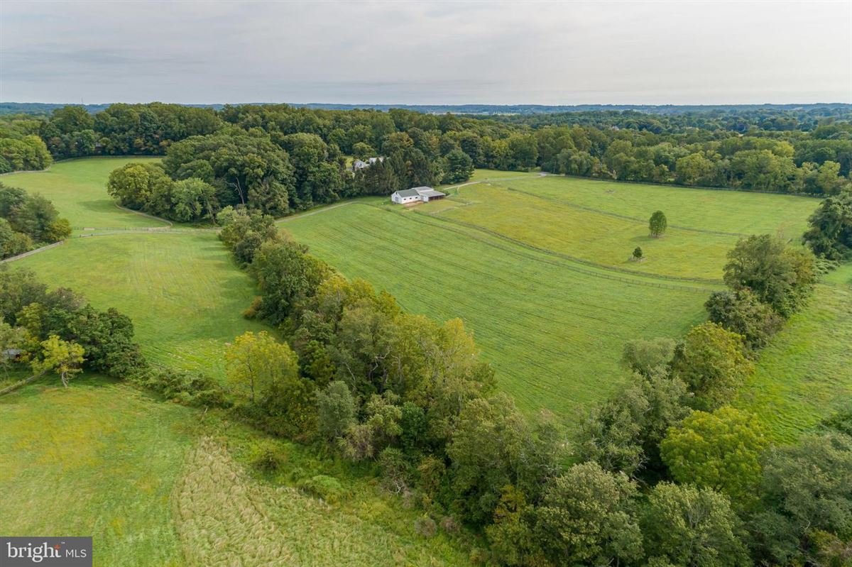 38 ACRE OASIS IN THE HEART OF MONKTON Maryland Luxury Homes