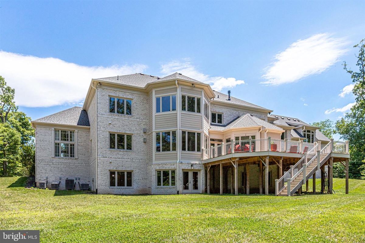 EXCEPTIONAL ELEGANCE IN GREAT FALLS Virginia Luxury Homes Mansions