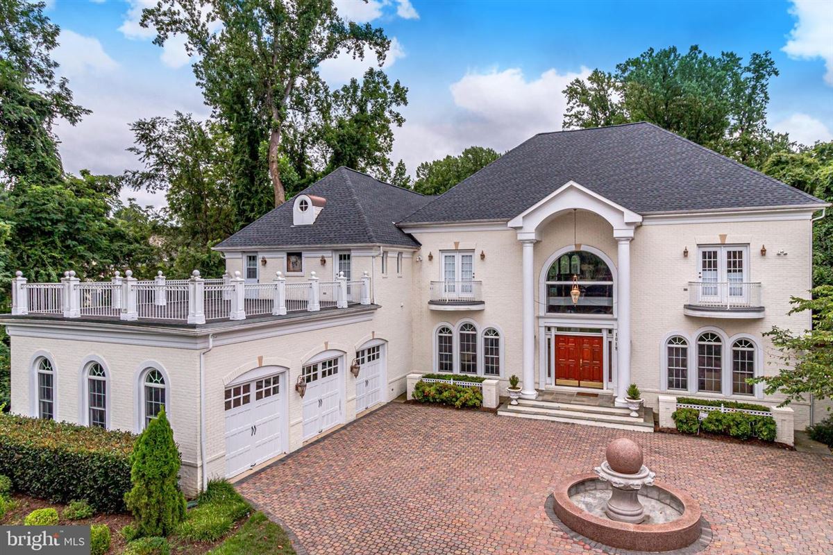 EATON MANOR A BREATHTAKING RESIDENCE Virginia Luxury Homes