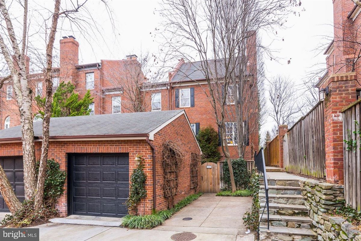 RARE HOME IN THE CLOISTERS District of Columbia Luxury Homes