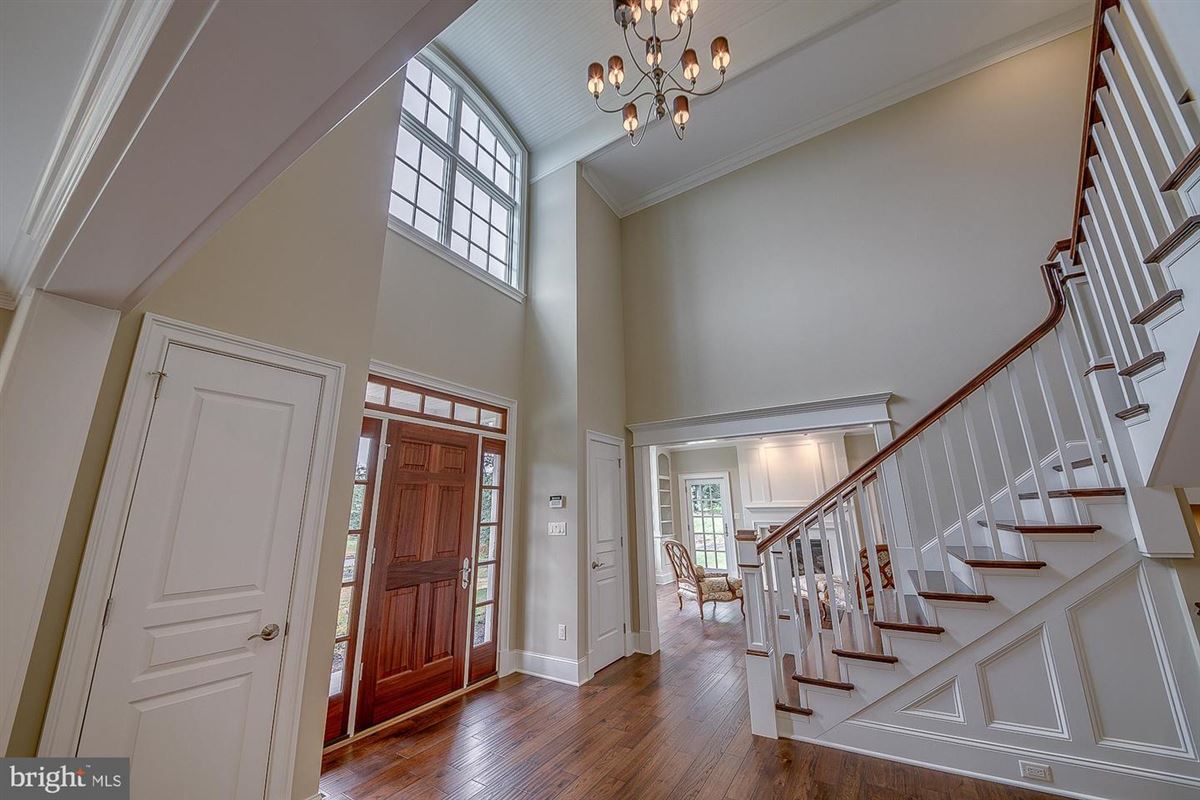 CUSTOM BUILT HOME WITH BEAUTIFUL AMENITIES Pennsylvania