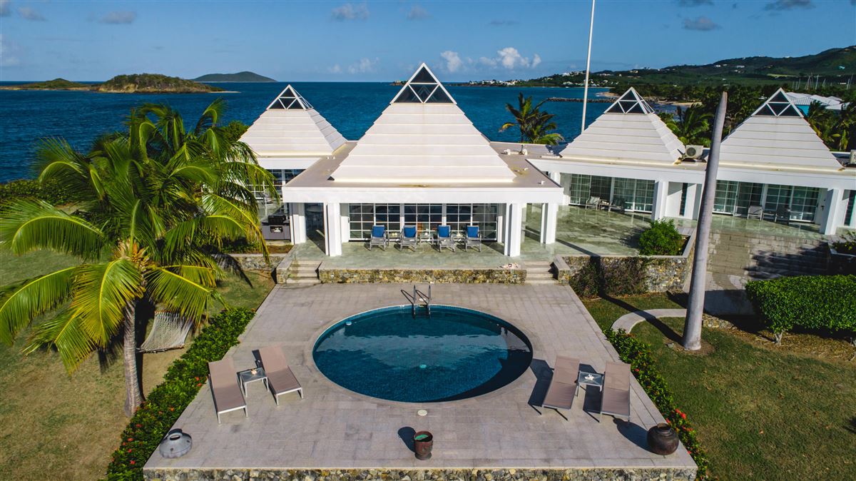 pyramid point st croix