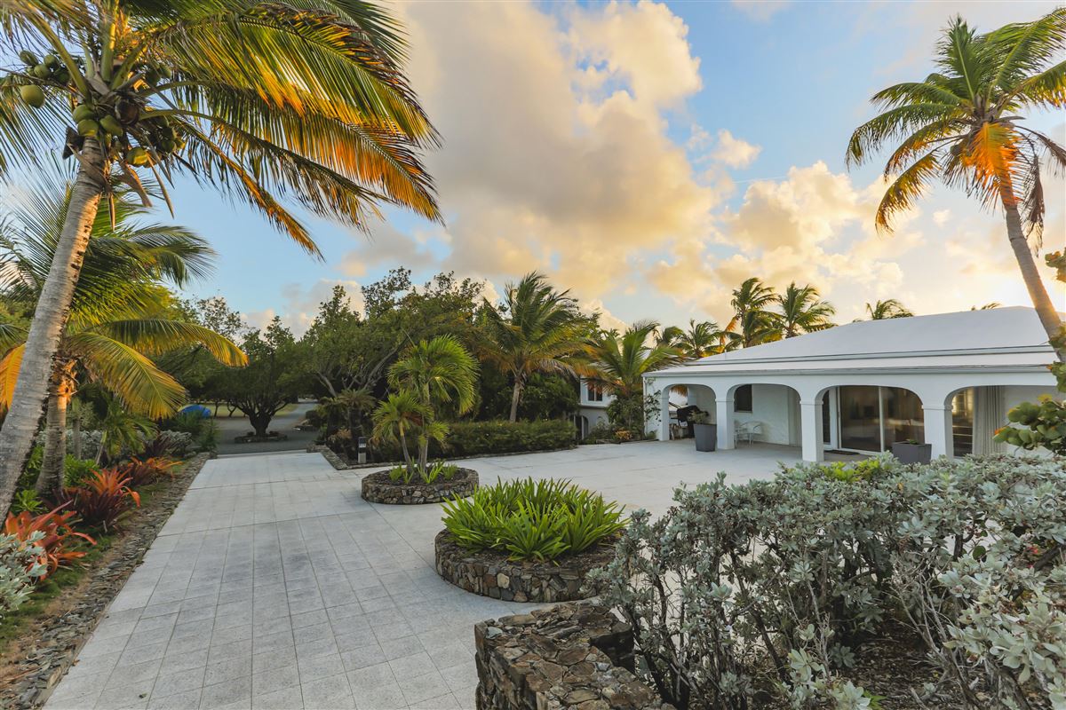 PYRAMID POINT, AN ARCHITECTURAL TOUR DE FORCE COMMANDING A PRIVATE PENINSULA ON ST. CROIX US