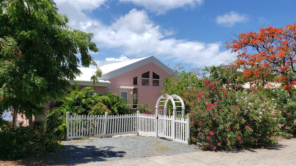 RAINBOW BEACH FABULOUS WATERFRONT HOME US Virgin Islands Luxury