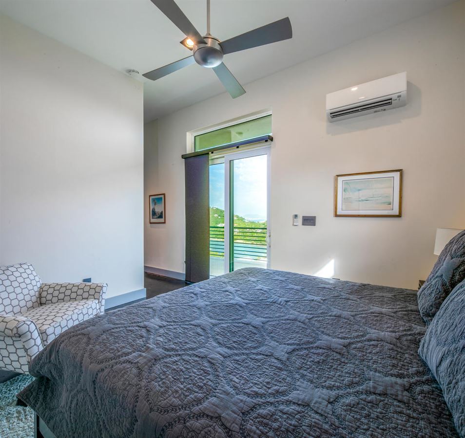 A NEW CONTEMPORARY STYLED POOL VILLA | US Virgin Islands Luxury Homes